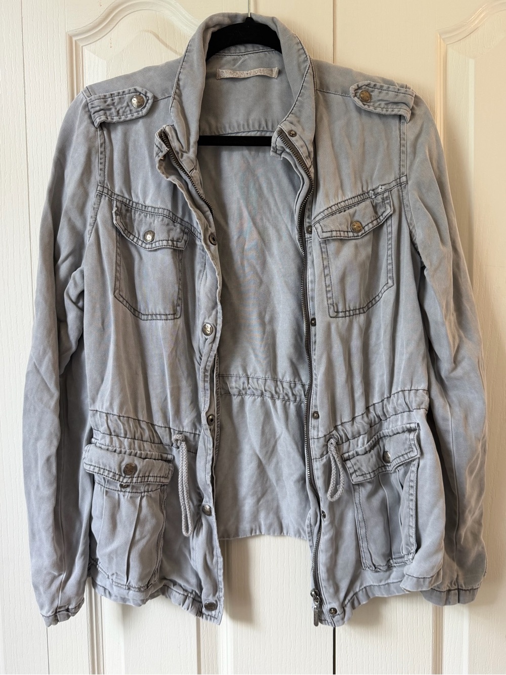 Max Jeans Light Gray Utility Jacket with Drawstring Waist